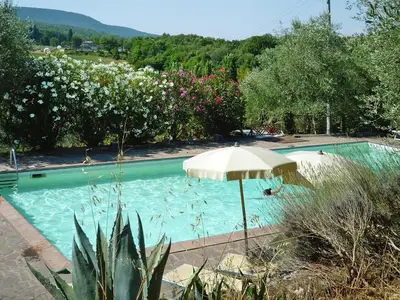 PoolOfHouse