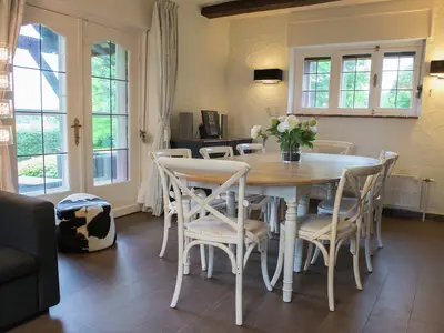 DiningRoom