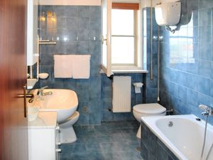 23858072-Ferienwohnung-7-Sperlonga-300x225-1