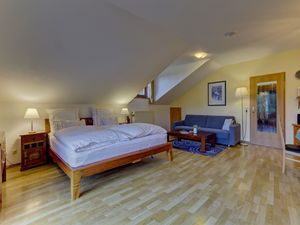 22302319-Ferienwohnung-4-Spiegelau-300x225-2