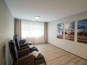 23997700-Ferienwohnung-4-Spiekeroog-300x225-3