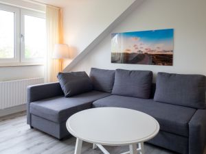 23997714-Ferienwohnung-5-Spiekeroog-300x225-2