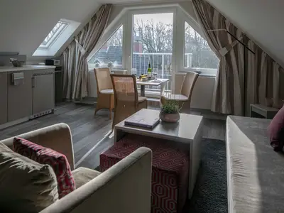Wohnzimmer/Sofa