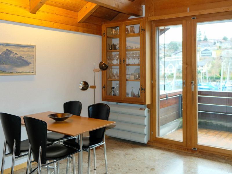 23858334-Ferienwohnung-4-Spiez-800x600-2