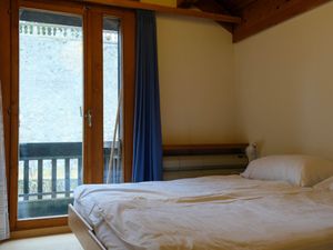 23858334-Ferienwohnung-4-Spiez-300x225-4