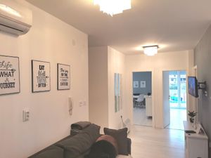 23341684-Ferienwohnung-4-Split-300x225-2