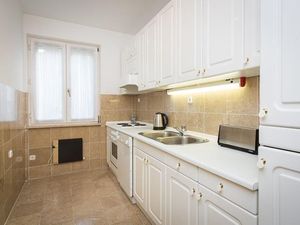 22922393-Ferienwohnung-6-Split-300x225-1