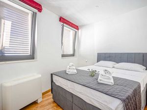 Ferienwohnung für 6 Personen (145 m²) in Split