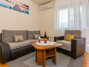 Ferienwohnung für 5 Personen (77 m²) in Split