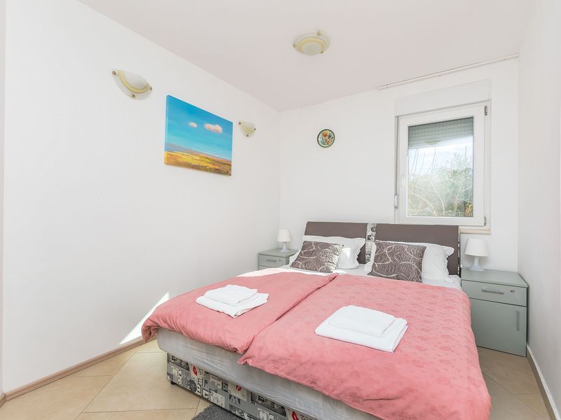 23945960-Ferienwohnung-3-Split-800x600-1