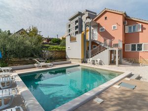 Ferienwohnung für 7 Personen (105 m²) in Split