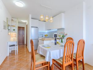 18979821-Ferienwohnung-2-Split-300x225-3