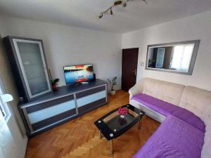 23980327-Ferienwohnung-3-Split-300x225-1