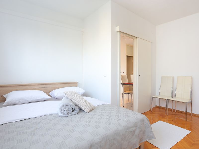 23518974-Ferienwohnung-2-Split-800x600-0