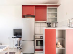 23518974-Ferienwohnung-2-Split-300x225-5