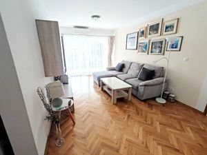 22453123-Ferienwohnung-3-Split-300x225-1