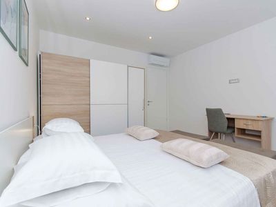 Ferienwohnung für 3 Personen (53 m²) in Split 4/10