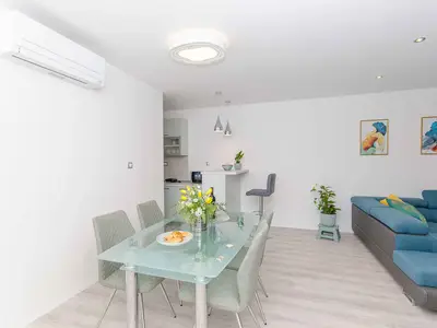 Ferienwohnung für 3 Personen (53 m²) in Split 6/10