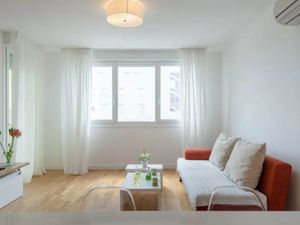 24058370-Ferienwohnung-3-Split-300x225-3