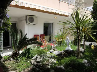 Ferienwohnung für 6 Personen (80 m²) in Split 1/10