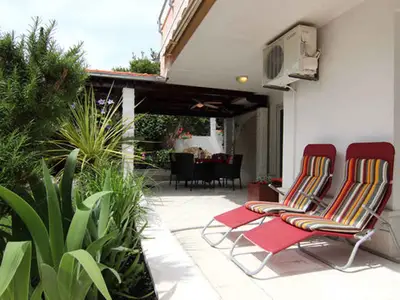 Ferienwohnung für 6 Personen (80 m²) in Split 2/10