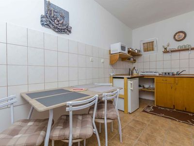 Ferienwohnung für 5 Personen (38 m²) in Splitska 9/10