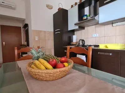 Ferienwohnung für 5 Personen (60 m²) in Splitska 4/10