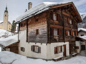 23557357-Ferienwohnung-8-Splügen-300x225-1