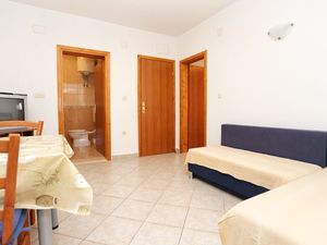 19163171-Ferienwohnung-4-Sreser-300x225-1