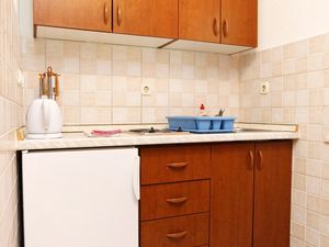 19162491-Ferienwohnung-3-Sreser-300x225-2