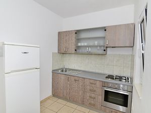 23297709-Ferienwohnung-5-Srima-300x225-4