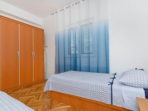 23297493-Ferienwohnung-5-Srima-300x225-5