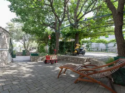 Ferienwohnung für 7 Personen in Srima 3/10