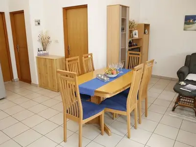 Ferienwohnung für 7 Personen in Srima 3/9