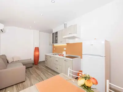 Ferienwohnung für 5 Personen (43 m²) in Srima 7/10