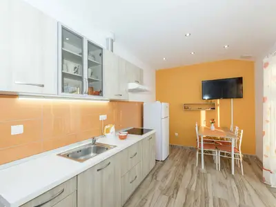 Ferienwohnung für 5 Personen (43 m²) in Srima 8/10