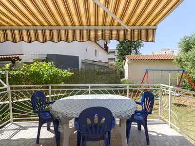 Ferienwohnung für 6 Personen (50 m²) in Srima 5/10