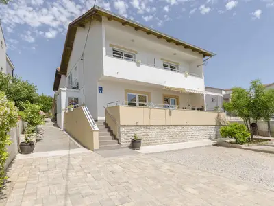 Ferienwohnung für 6 Personen (120 m²) in Srima 4/10