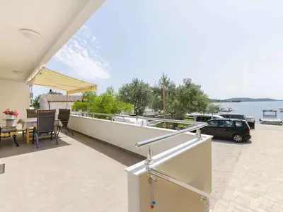 Ferienwohnung für 6 Personen (120 m²) in Srima 5/10