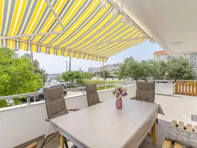 Ferienwohnung für 6 Personen (120 m²) in Srima 10/10