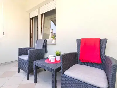 Ferienwohnung für 2 Personen (40 m²) in Srima 4/10