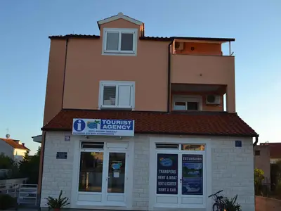 Ferienwohnung für 5 Personen (50 m²) in Srima 6/10