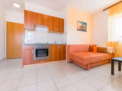 Ferienwohnung für 5 Personen (50 m²) in Srima 9/10