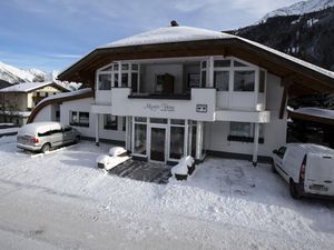 23951583-Ferienwohnung-5-St. Anton am Arlberg-300x225-1