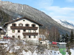 23846470-Ferienwohnung-4-St. Anton am Arlberg-300x225-1