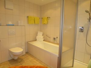 23846784-Ferienwohnung-7-St. Anton am Arlberg-300x225-2