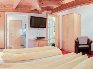 23822469-Ferienwohnung-2-St. Anton am Arlberg-300x225-1