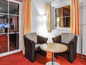 23822475-Ferienwohnung-4-St. Anton am Arlberg-300x225-3