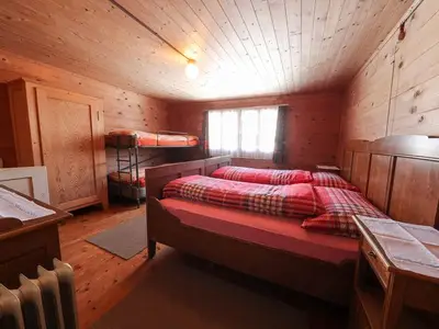 Ferienwohnung für 8 Personen in St. Antönien 9/10