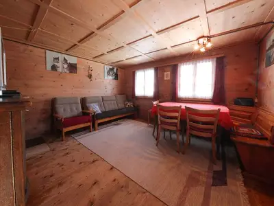 Ferienwohnung für 8 Personen in St. Antönien 5/10